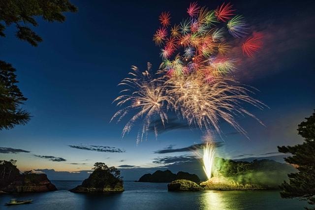 堂ヶ島夕映えの花火