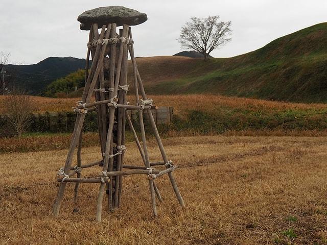 特別展「大久保英治：辺境の作家　1973-2024」