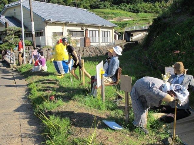 鬼木棚田の案山子