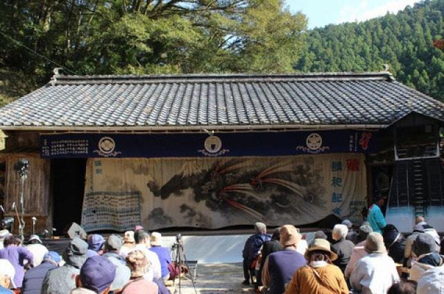 辺川神社農村舞台公演