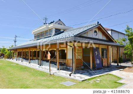 芸術・乗り物・歴史！紅葉と巡るおすすめコース3選【北陸版 2018年10・11月号】