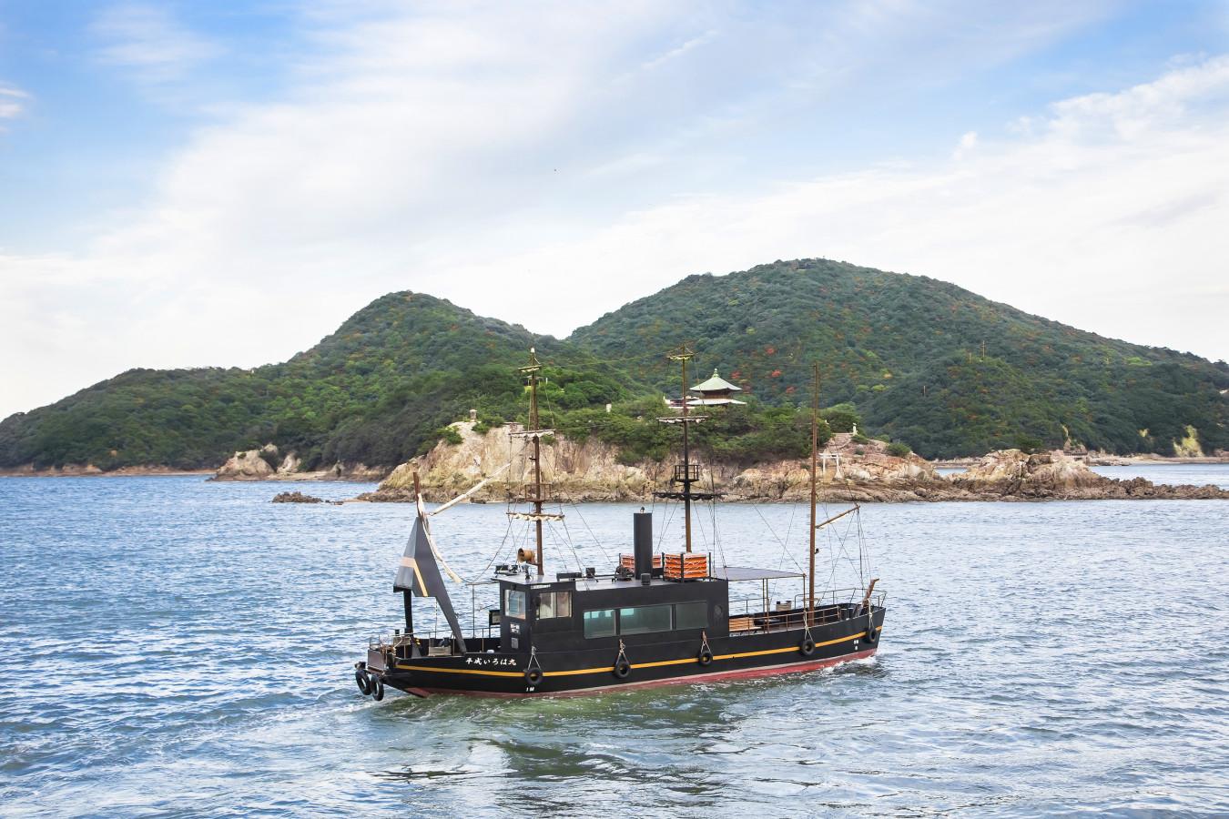 自然のパワーがみなぎる 仙人も陶酔した「仙酔島」